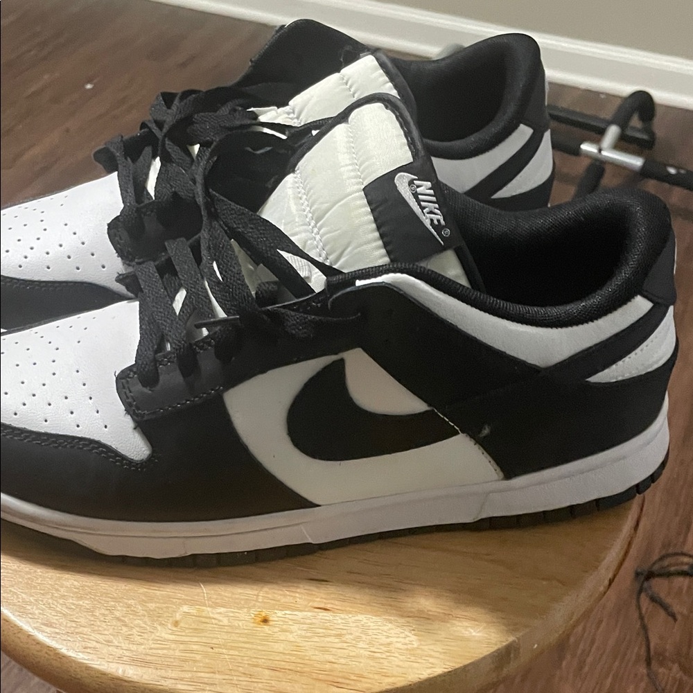 Nike Dunks Low size 11 - Picture 2 of 6